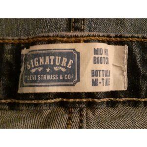 LEVIS Ladies Mid-Rise Bootcut Jeans 16